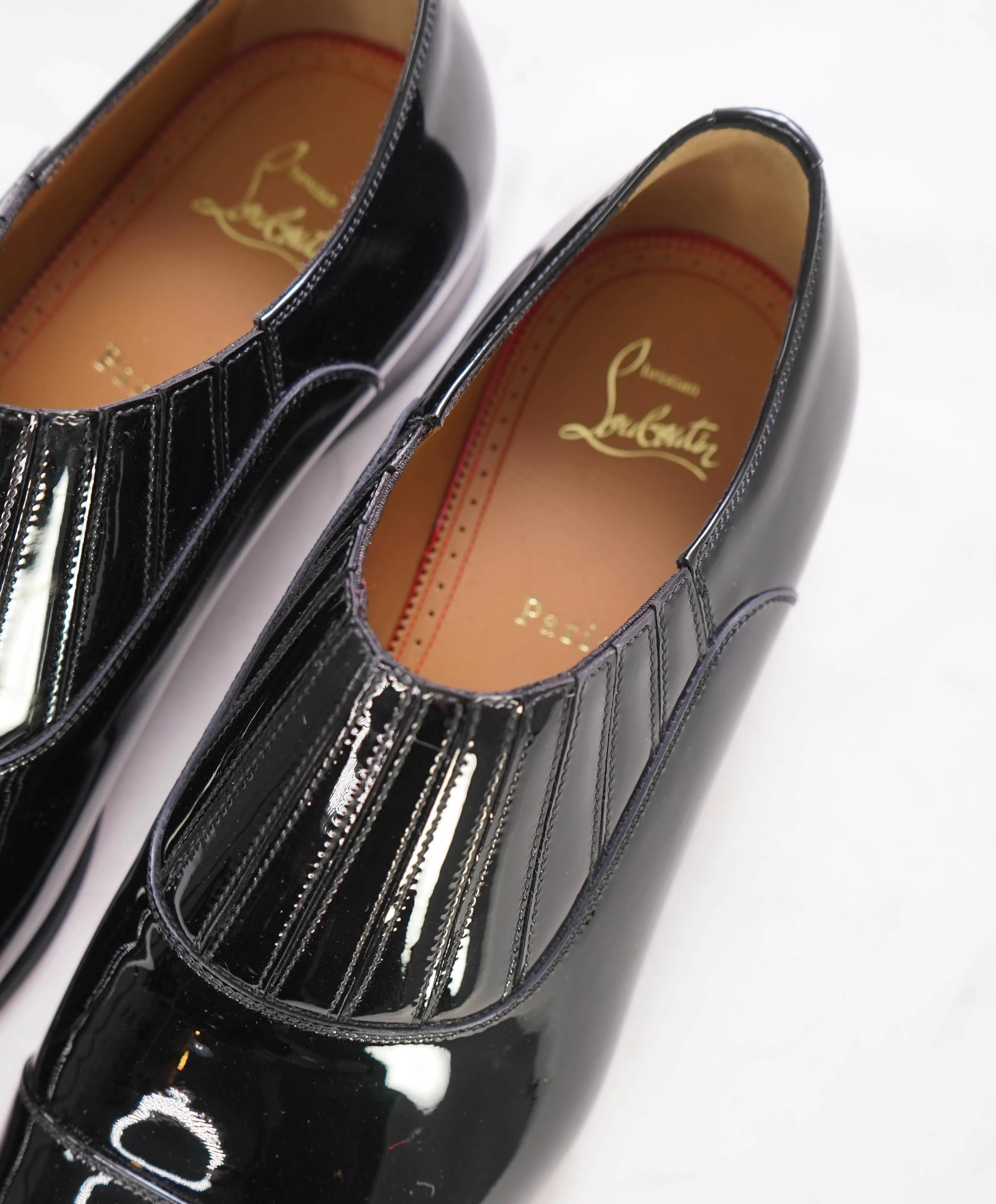 $1,050 CHRISTIAN LOUBOUTIN - *GREG ON* Black Patent Leather Loafers - 9 US (42 EU)