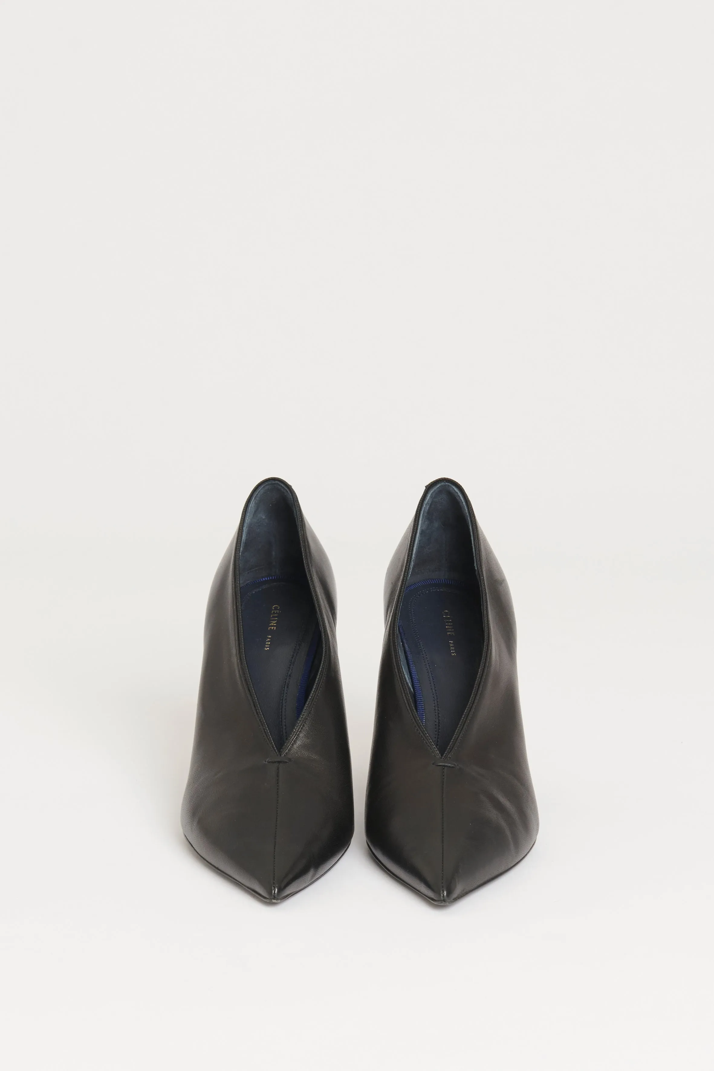 Black Leather Preowned Pointed Pumps