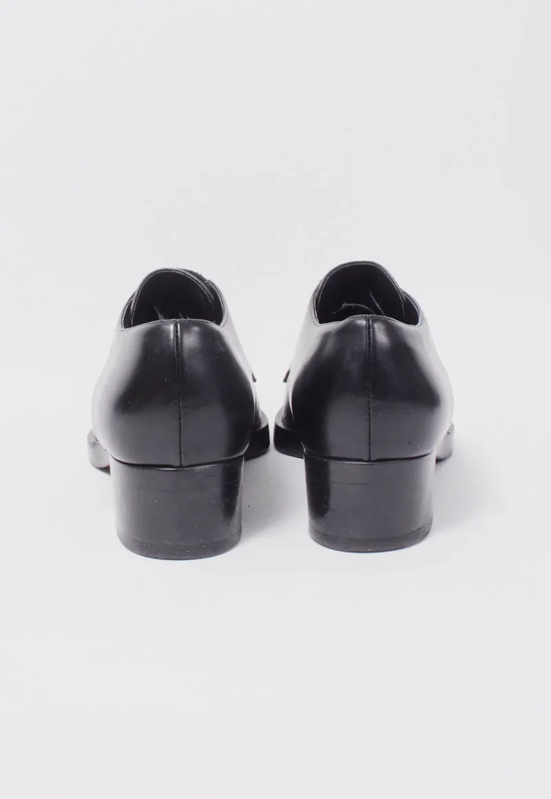 POINTED LOAFERS