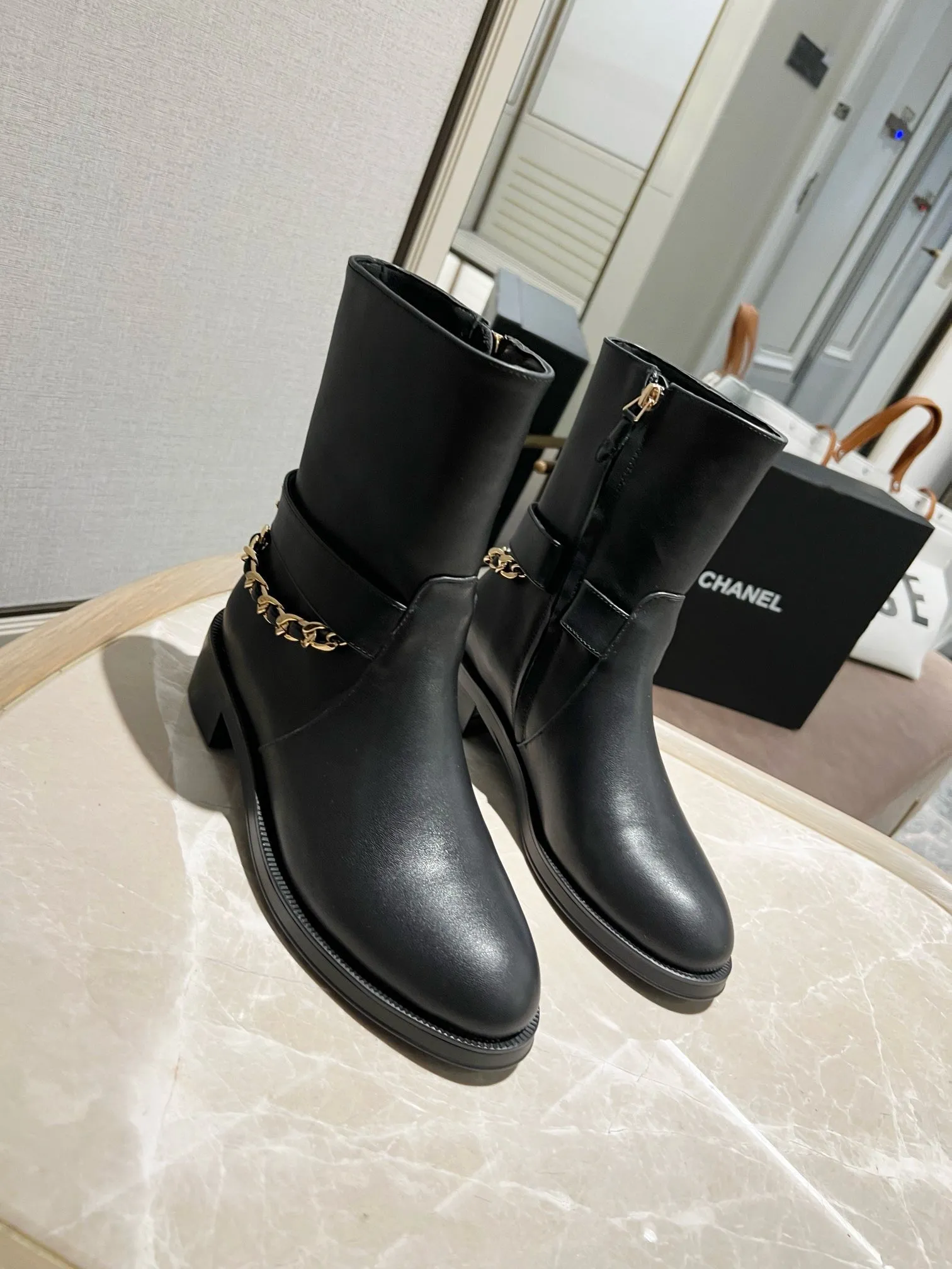 SE1276 CC Short Boots / Size5-10