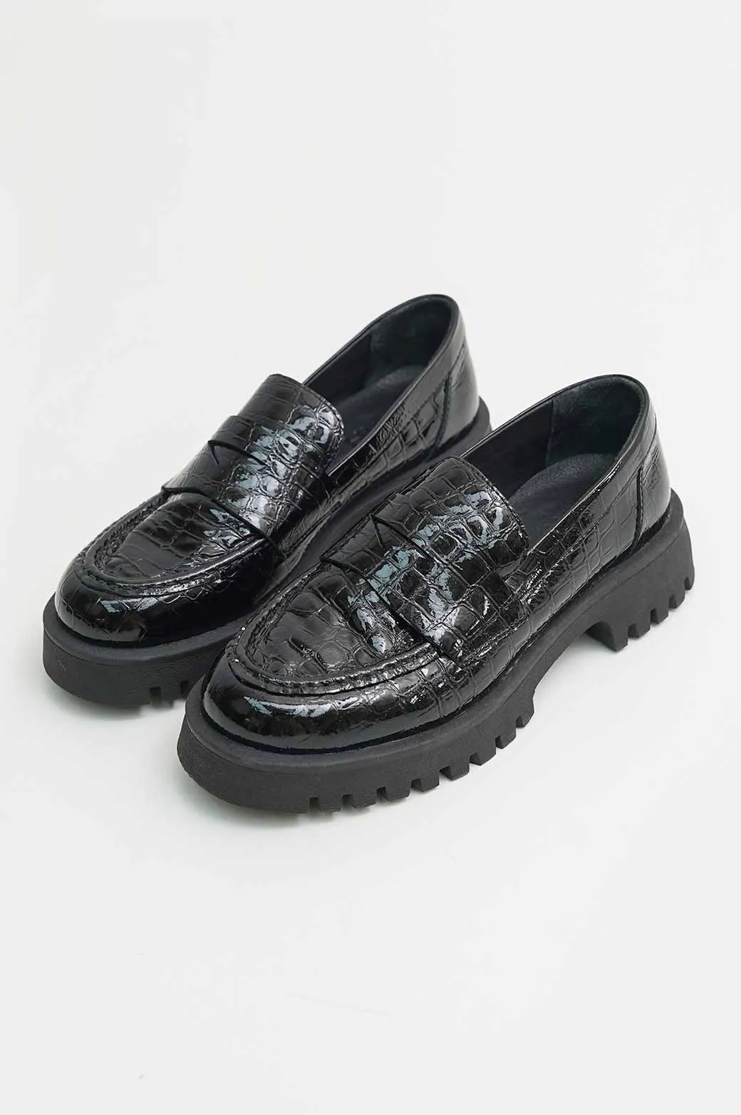 TEXTURED PATENT LOAFERS